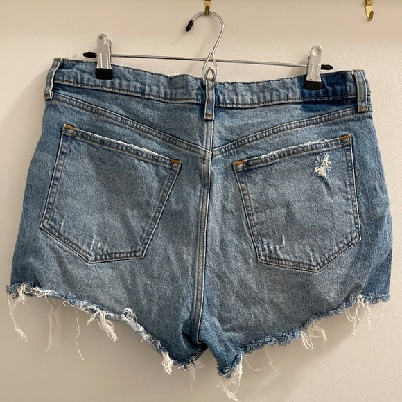 Abercrombie & Fitch The Mom Short - High Rise - Picture 7 of 7